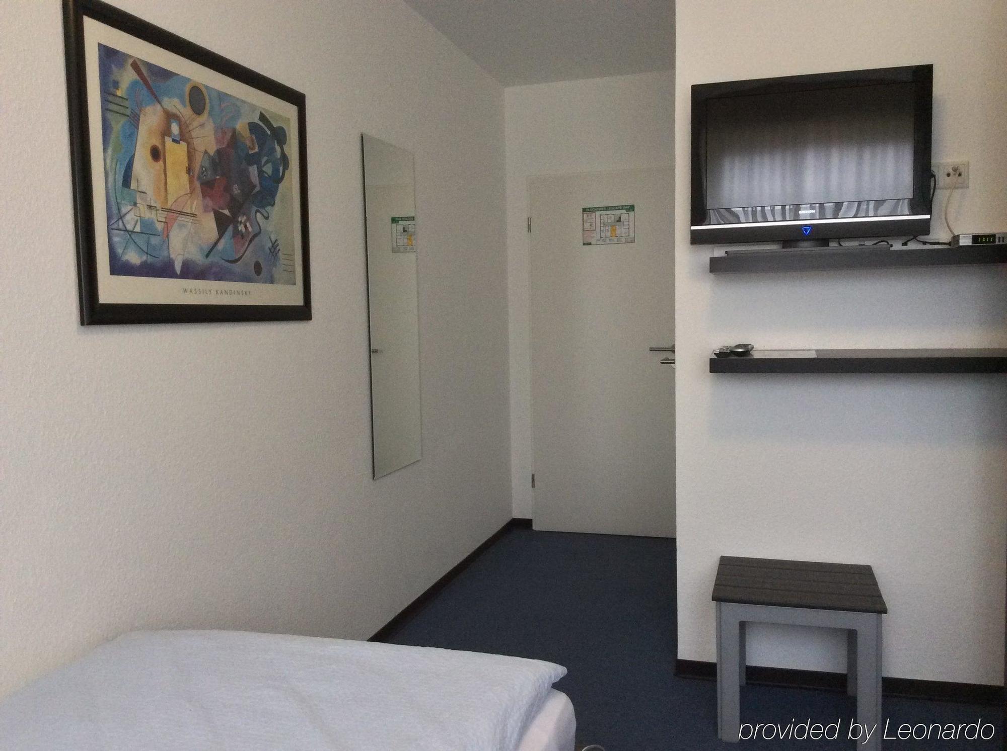 Hotel Alt Buettgen Kaarst Ngoại thất bức ảnh
