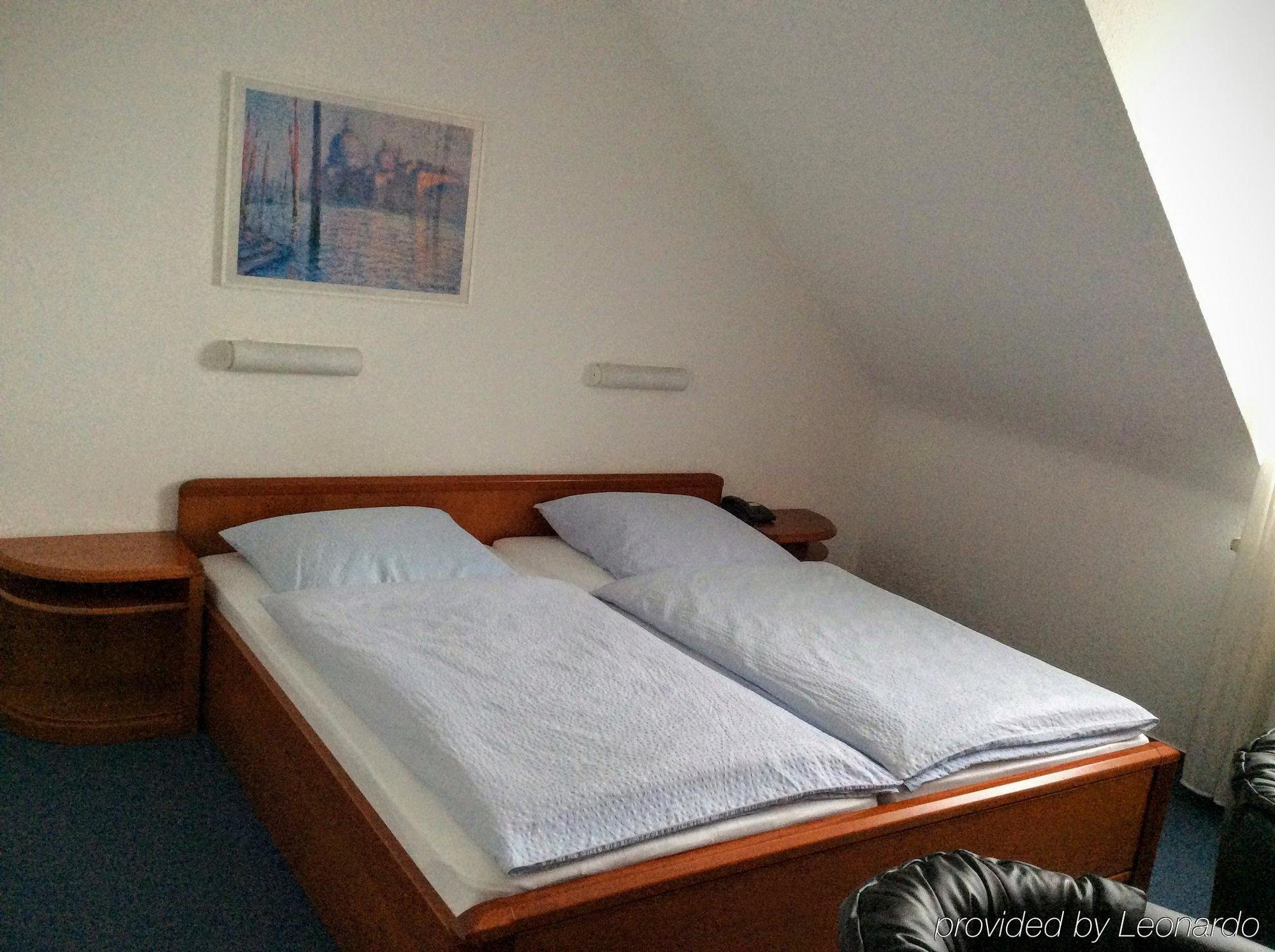 Hotel Alt Buettgen Kaarst Ngoại thất bức ảnh