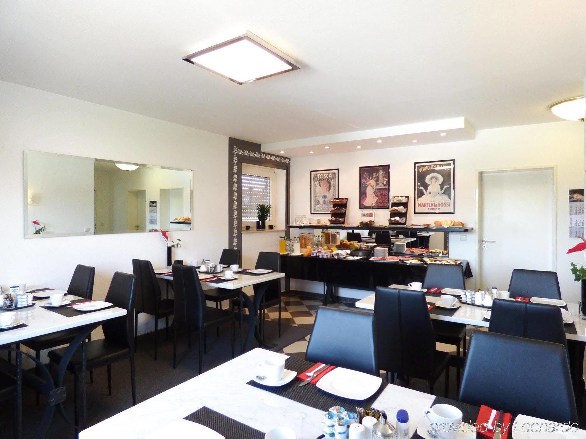 Hotel Alt Buettgen Kaarst Ngoại thất bức ảnh