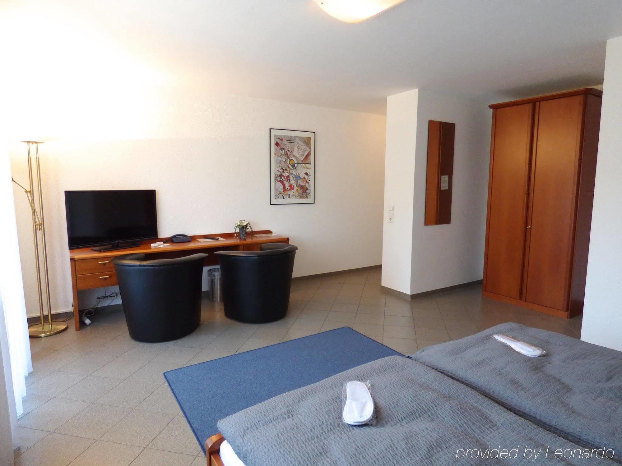 Hotel Alt Buettgen Kaarst Ngoại thất bức ảnh